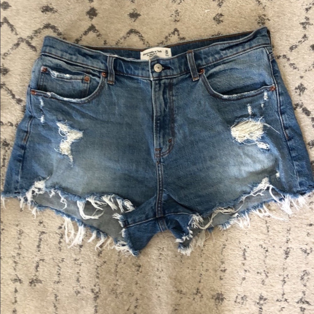 Abercrombie curve love shorts